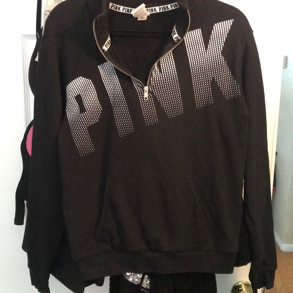 Pink pullover (s) - Picture 4 of 5